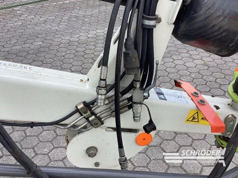 Claas LINER 2800