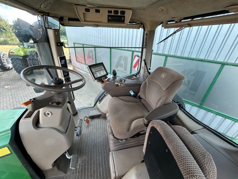 John Deere 7250R