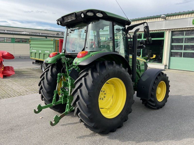 John Deere 5100R