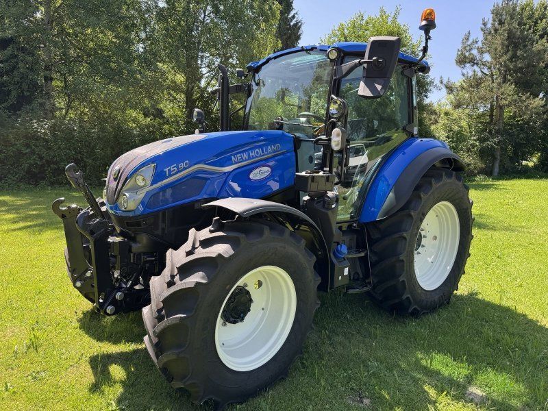 New Holland T5.90 Dual Command