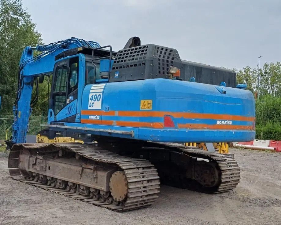 Komatsu PC490LC-11