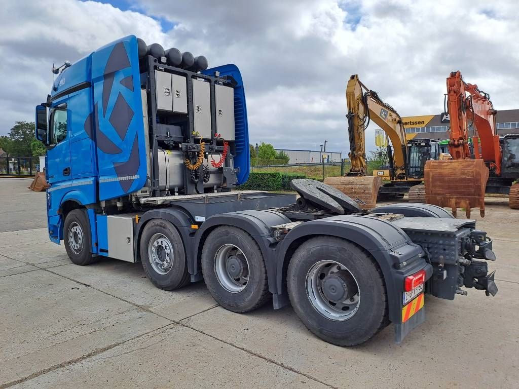 Mercedes-Benz Actros 4463 LS Giga (180Ton Push/Pull)