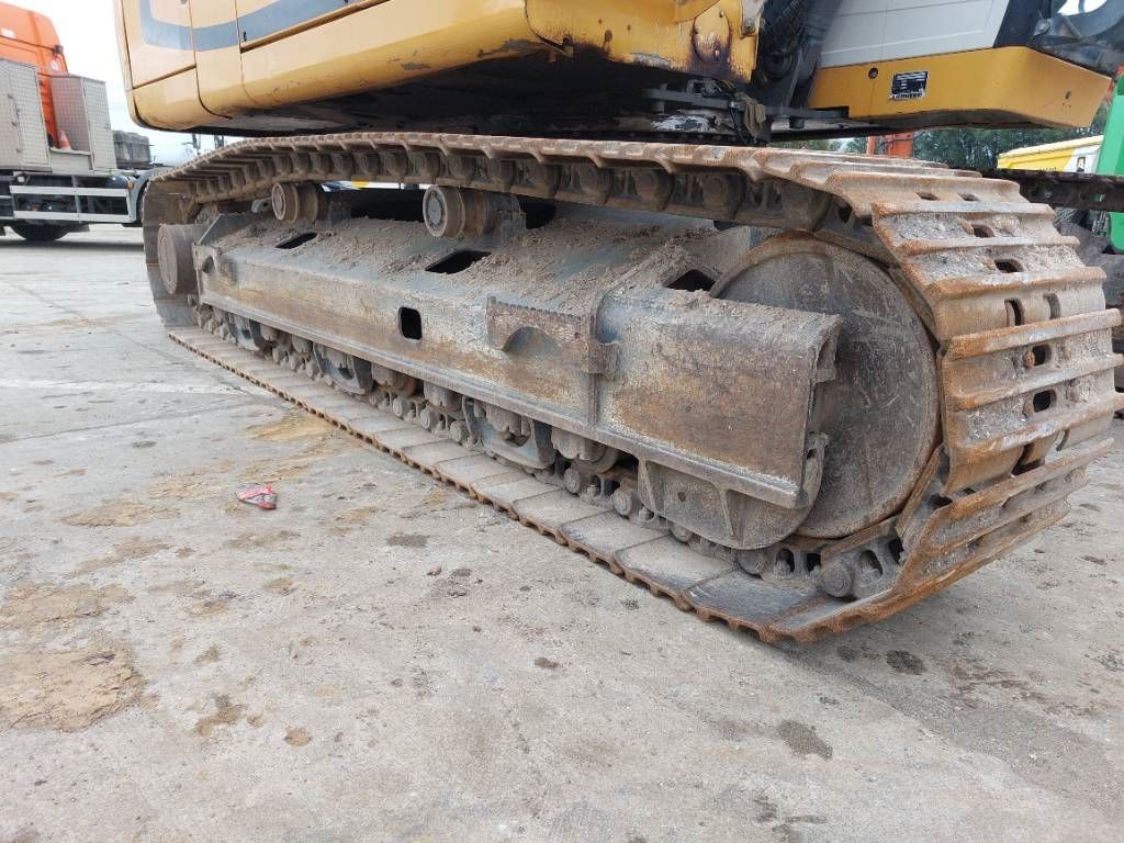 Liebherr R 936 LC