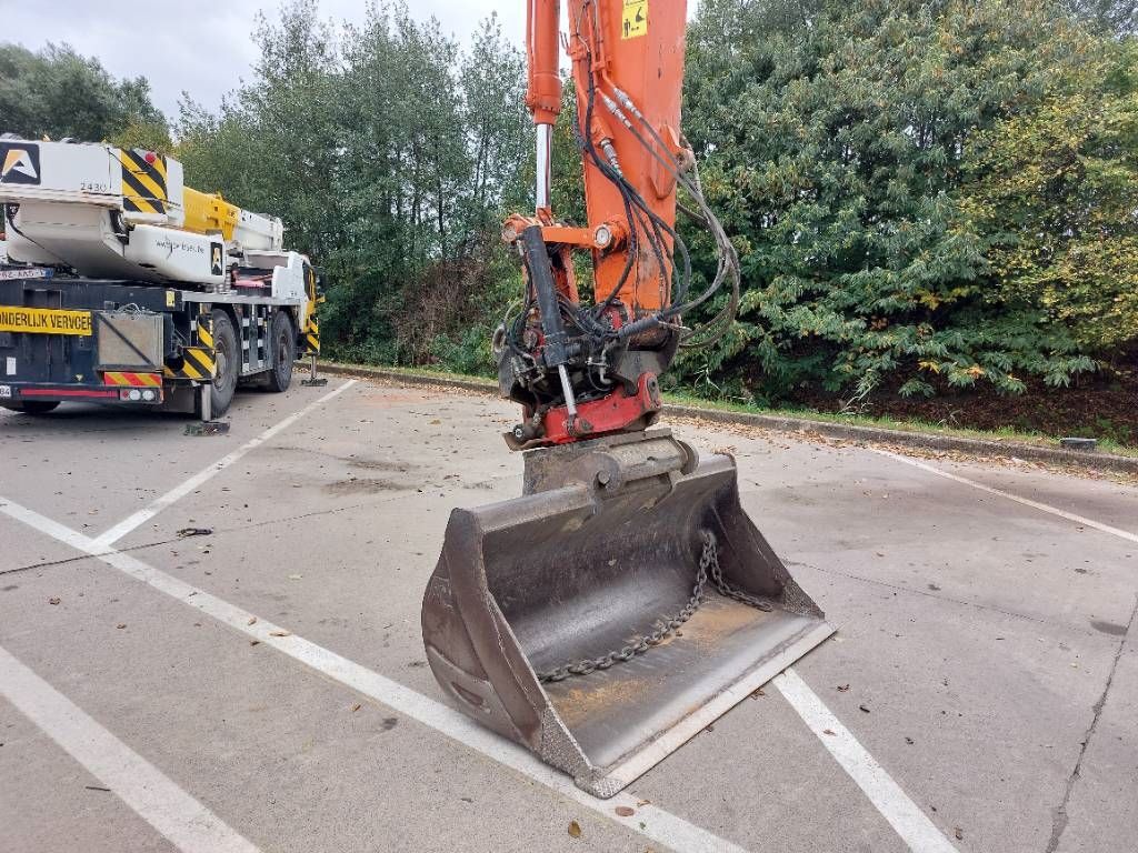 Hitachi ZX170W-6 (+ Rototilt R5)