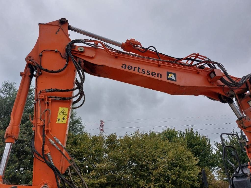 Hitachi ZX170W-6 (+ Rototilt R5)