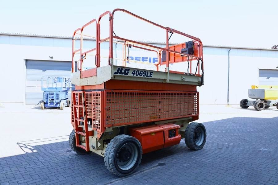 JLG 4069LE Electric, 14.2m Working Height, 360kg Capac
