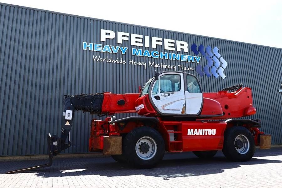 Manitou MRT3050 PRIVILEGE Diesel, 4x4 Drive And 4-Wheel St