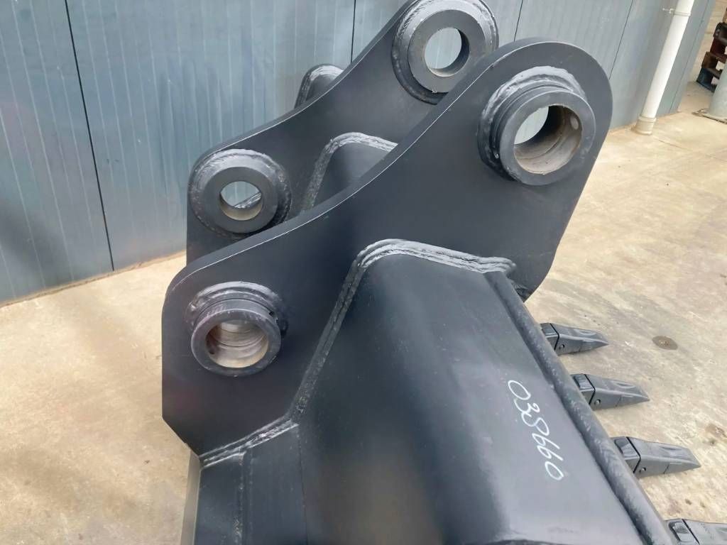 Doosan DX180