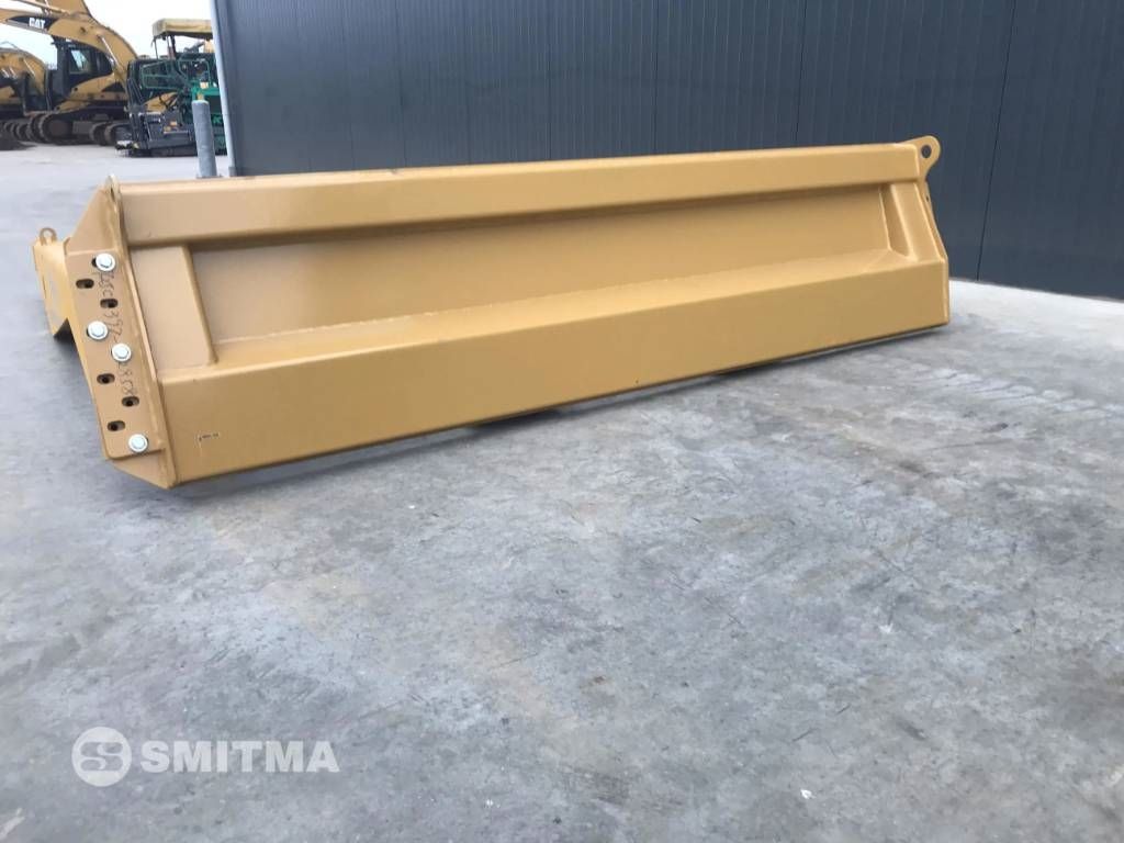 CAT 725C