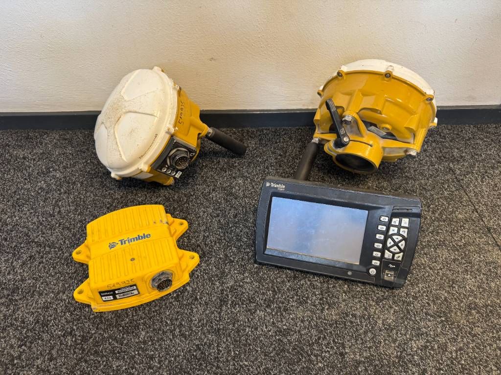 Trimble GCS900 - CB460 -3D GPS System CB460
