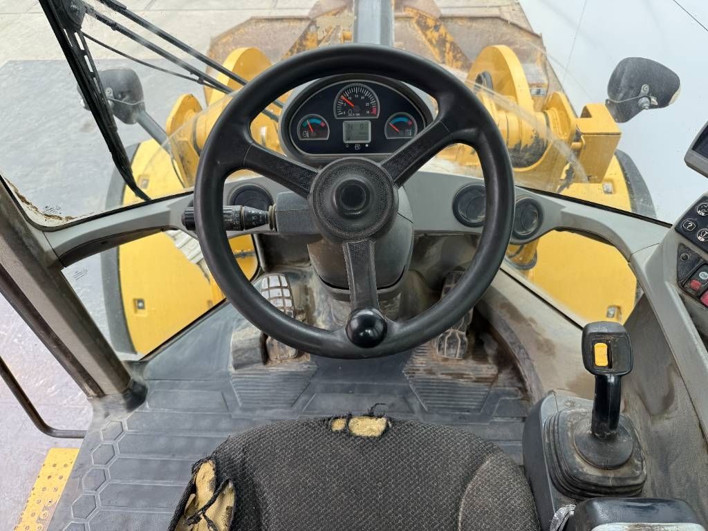 CAT 938K - German Machine / Automatic Greasing