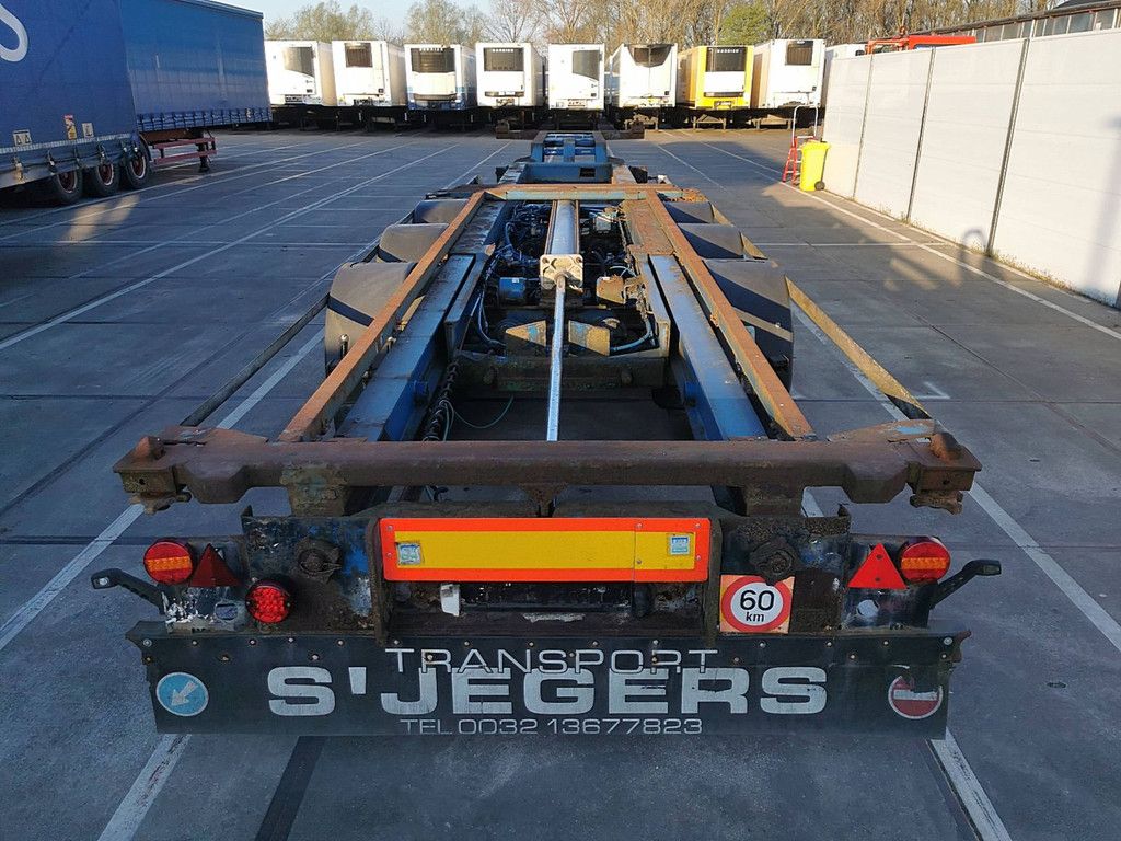 RENDERS Containertransport 2x20 40 45 high cube