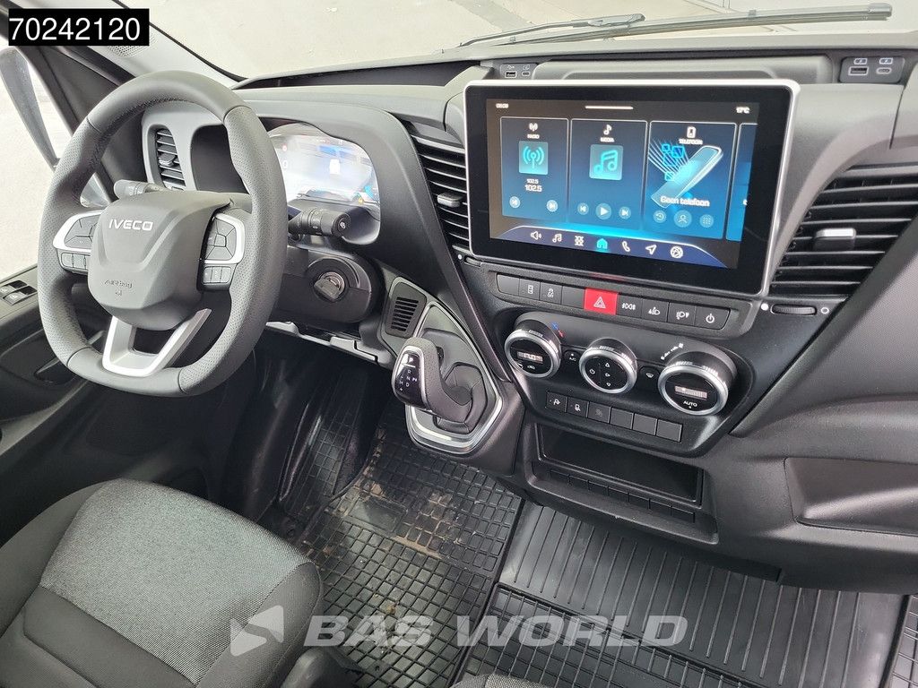 Iveco Daily 35C21 3.0L Automaat 210PK L2H2 Dubbellucht 3,5t Trekgewicht ACC Navi LED Airco Camera Euro6 L2 12m3 A/C