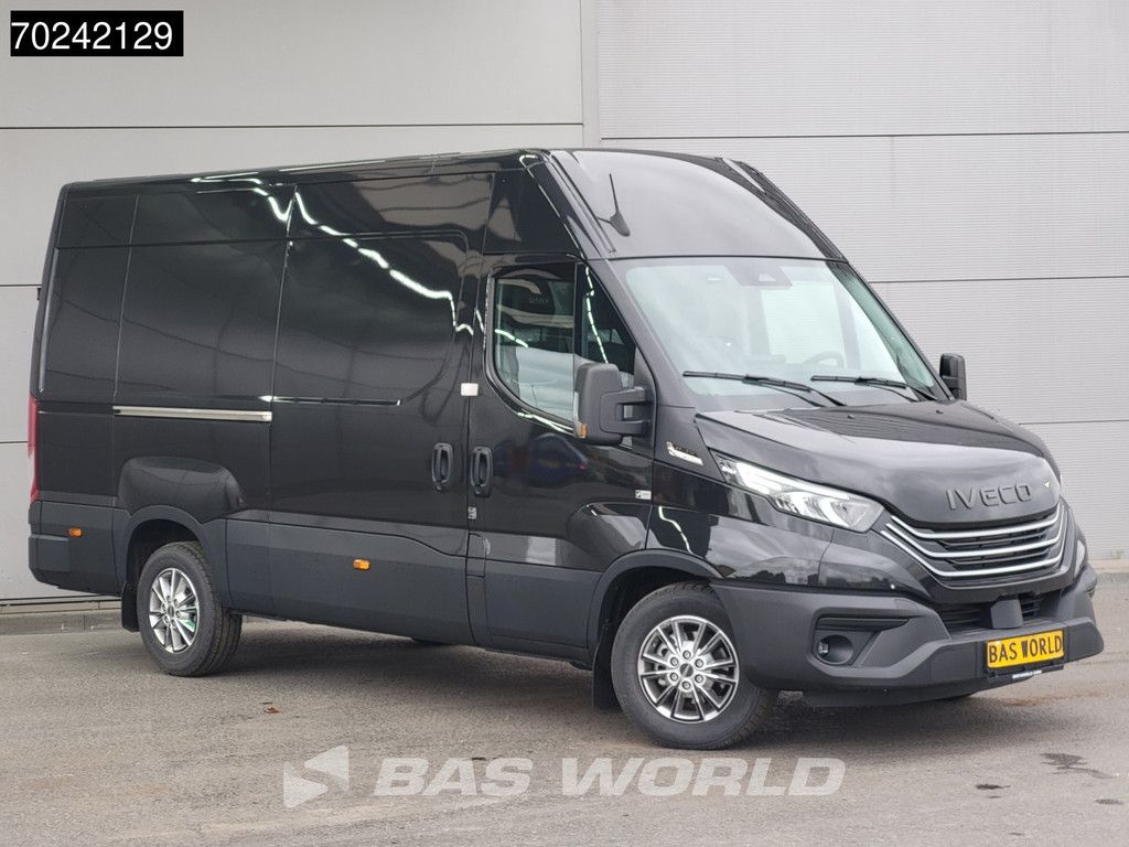 Iveco Daily 35S21 3.0L Automaat L2H2 210PK 2025-Model 3,5t Trekgewicht ACC LED Navi LM-Velgen Camera Euro6 L2 12m3 Klima