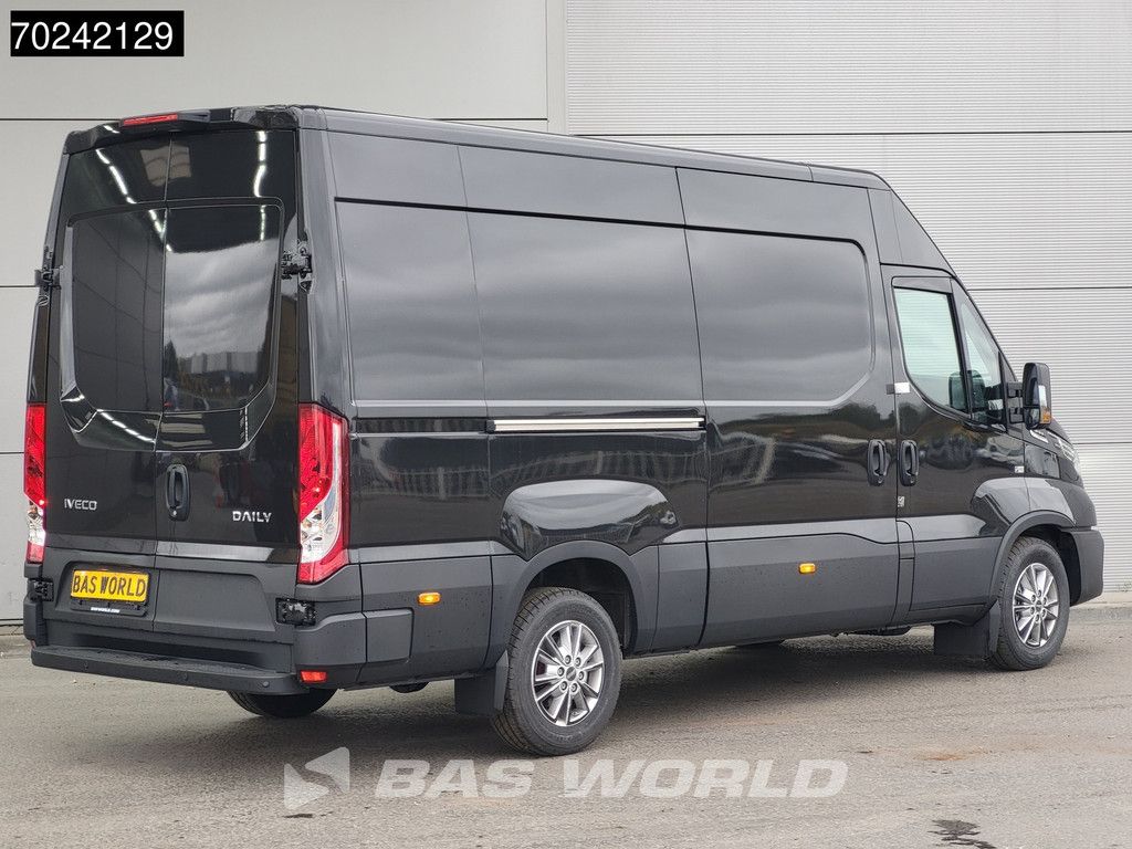 Iveco Daily 35S21 3.0L Automaat L2H2 210PK 2025-Model 3,5t Trekgewicht ACC LED Navi LM-Velgen Camera Euro6 L2 12m3 Klima