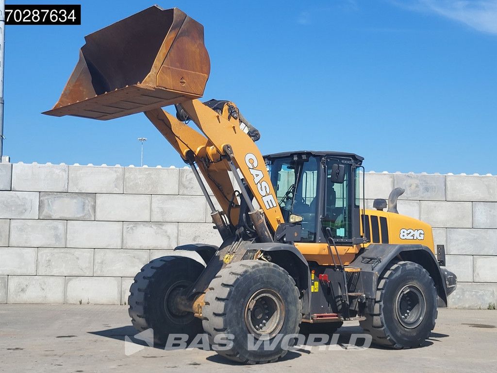 Case 821 G GERMAN MACHINE