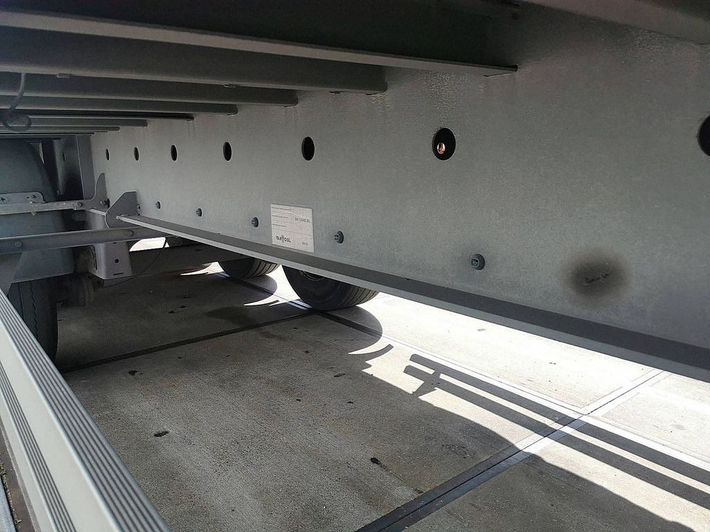 VAN HOOL A3C002
