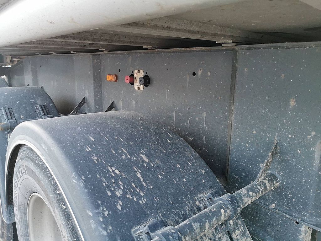 CARNEHL 26M3 THERMOMULDE isolated alcoa's