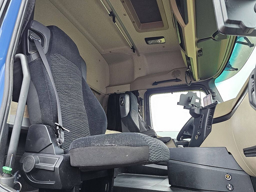 MERCEDES-BENZ ACTROS 1843 LS