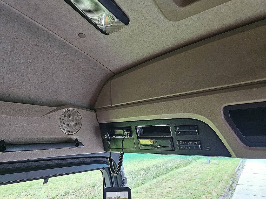 MERCEDES-BENZ ACTROS 1843 LS