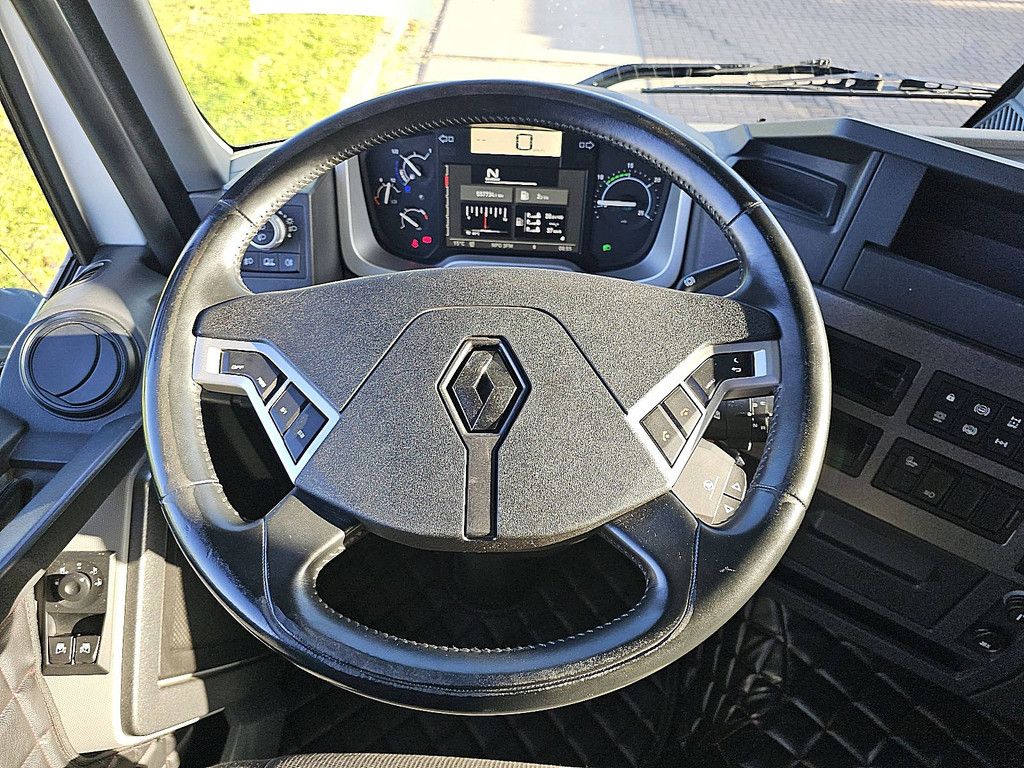 RENAULT T 460