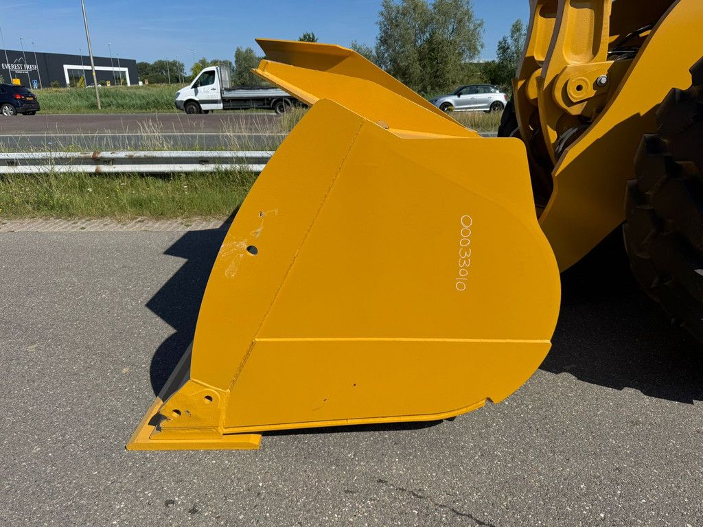 Caterpillar 980