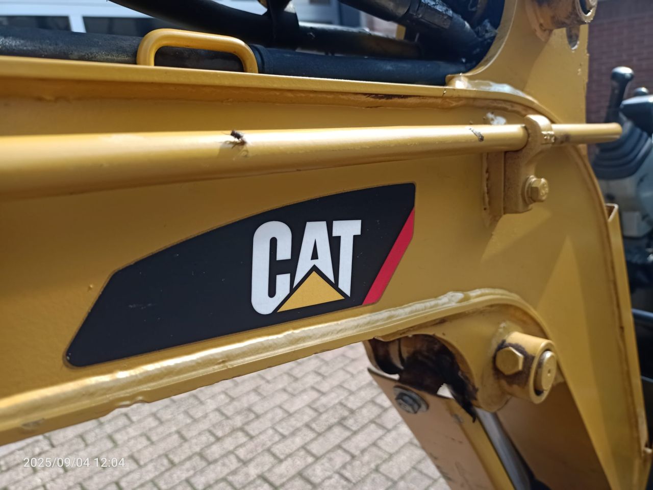 Cat 301.1 FM/ kobelco e9sr minigraver/1 ton