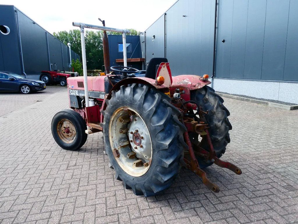 Case IH International 633 2wd / 9775 Draaiuren / Smalspoortrekker