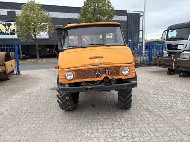 Kraanwagen Unimog U600 Diesel 2002