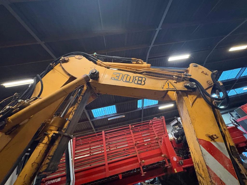 Liebherr A308