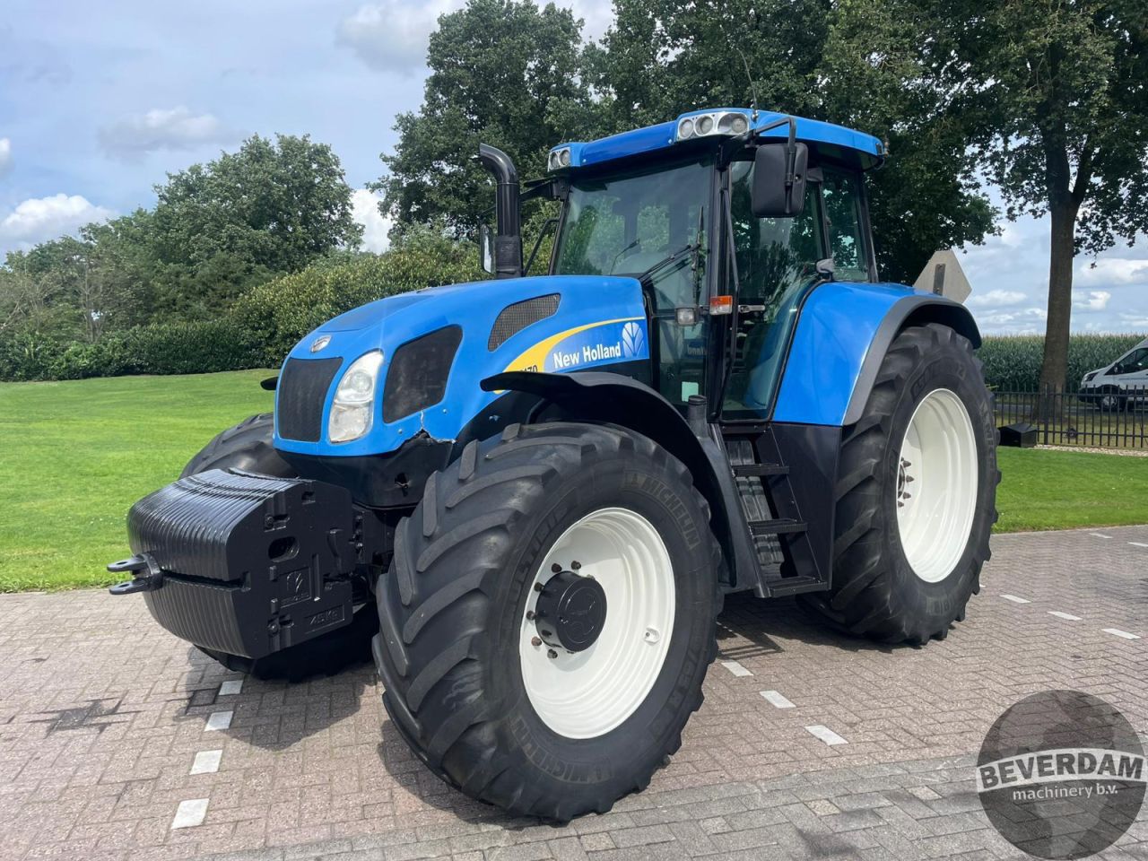 New Holland TVT 170