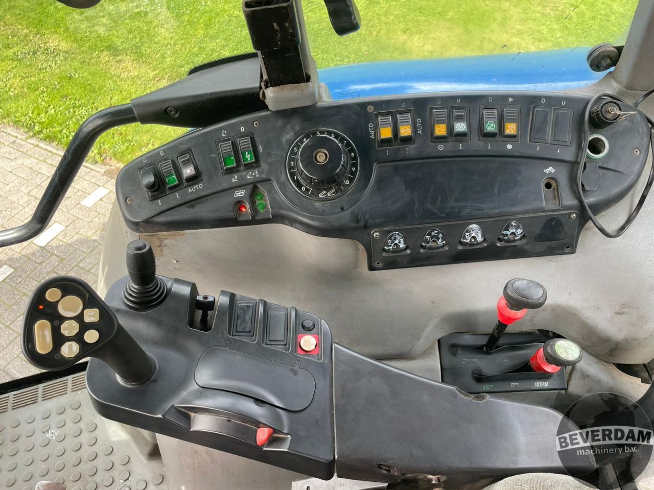 New Holland TVT 170