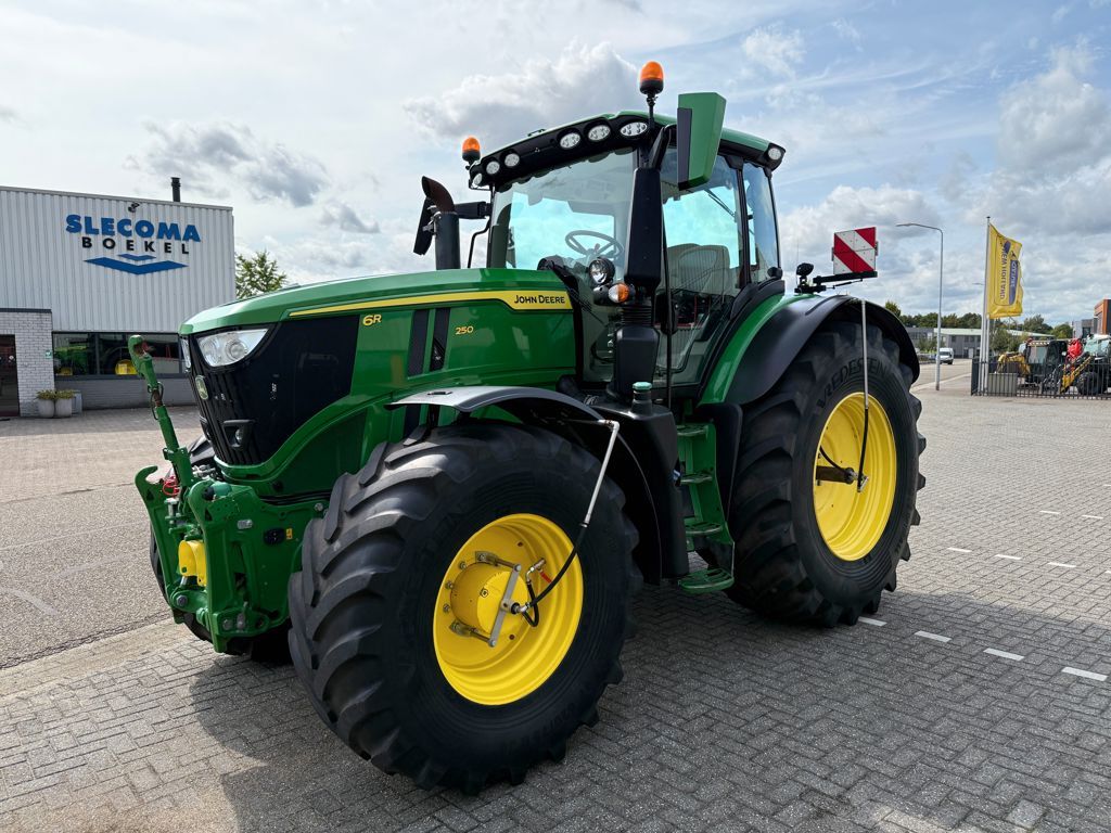 John Deere 6R250 Autpowr