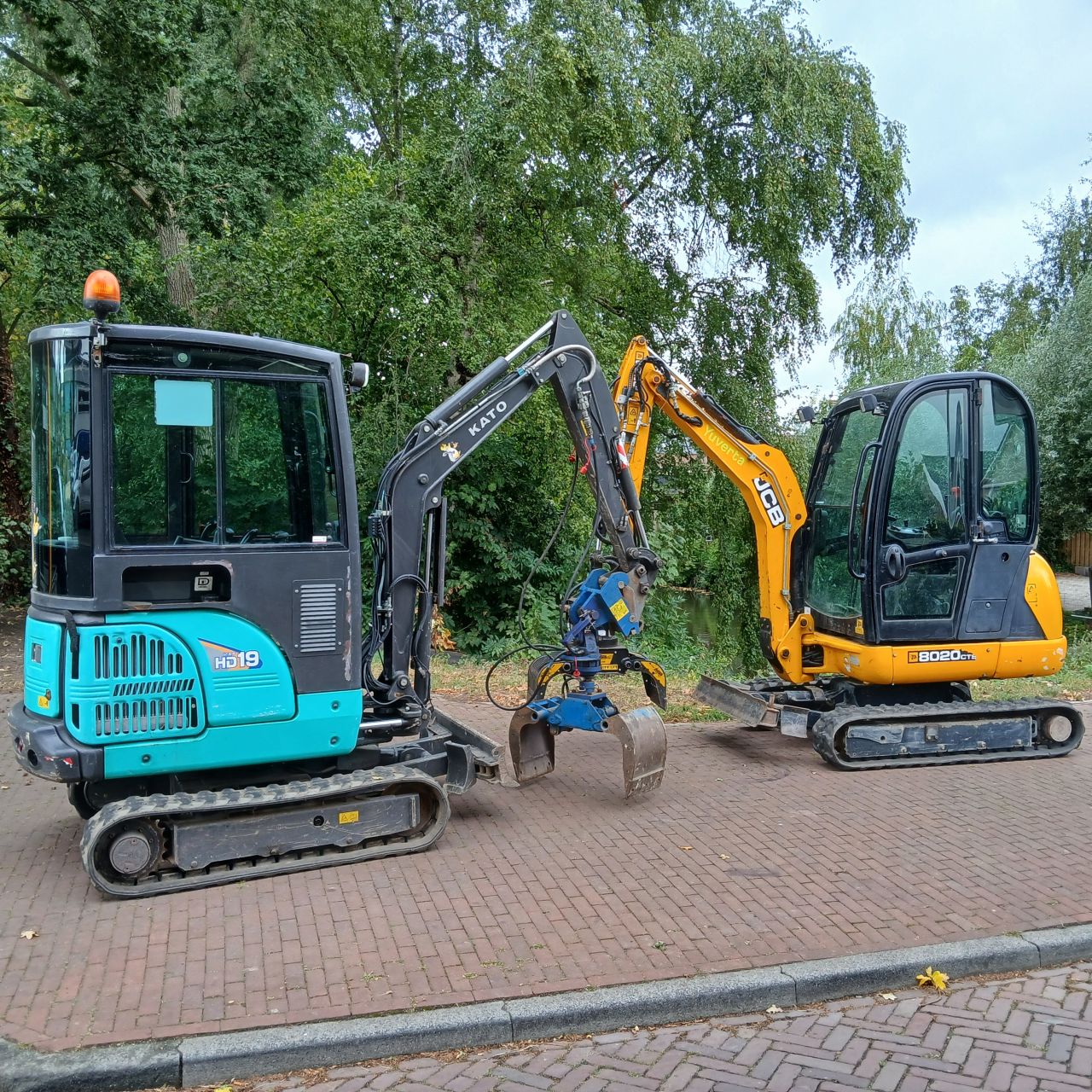 Jcb 8020 en IHI 19VXT Minigraver met of zonder Grijper.