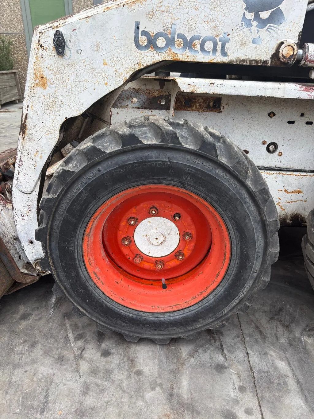 Bobcat 743
