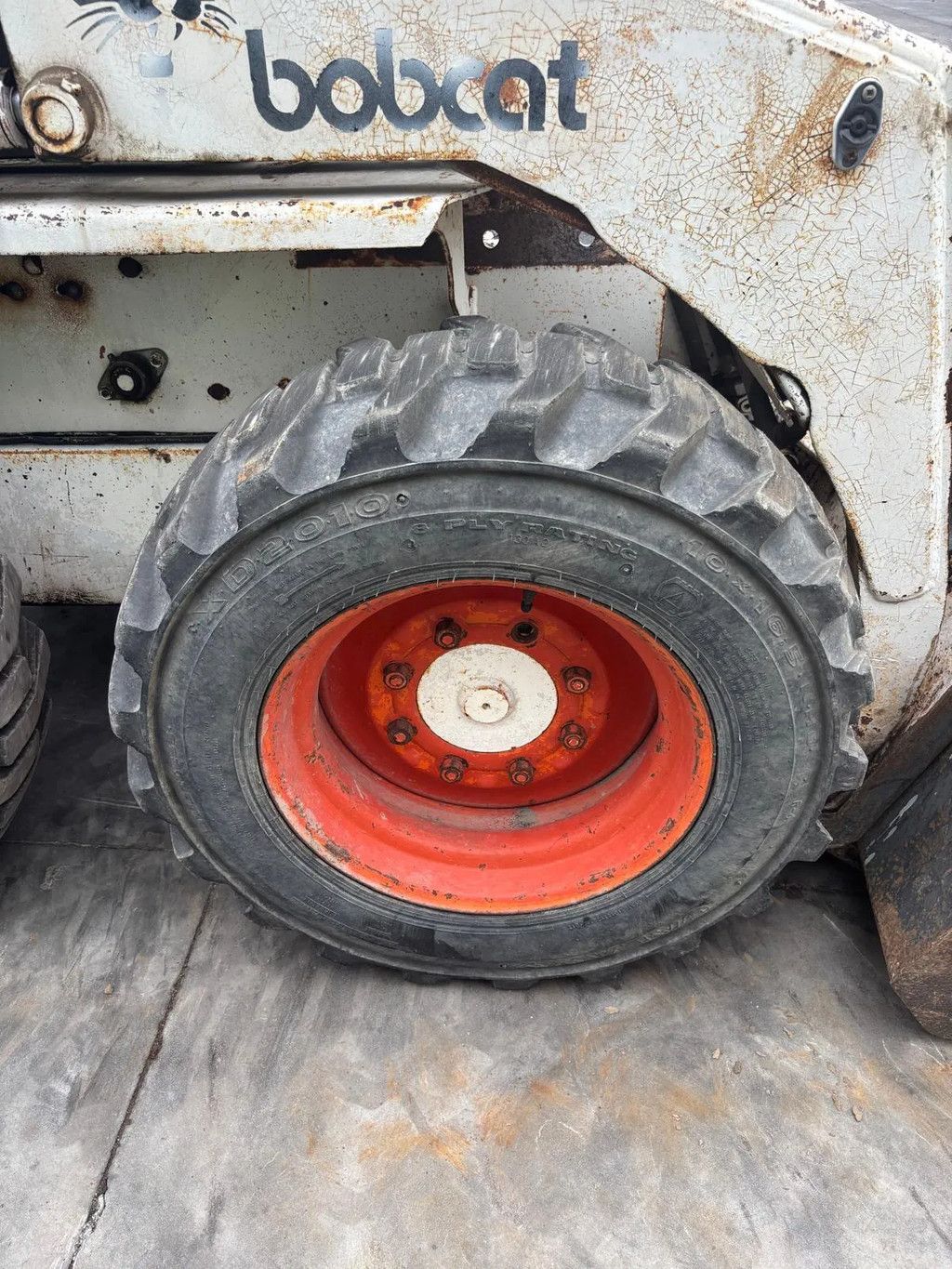 Bobcat 743