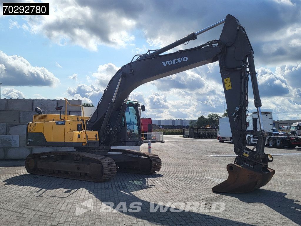 Volvo EC250 D L