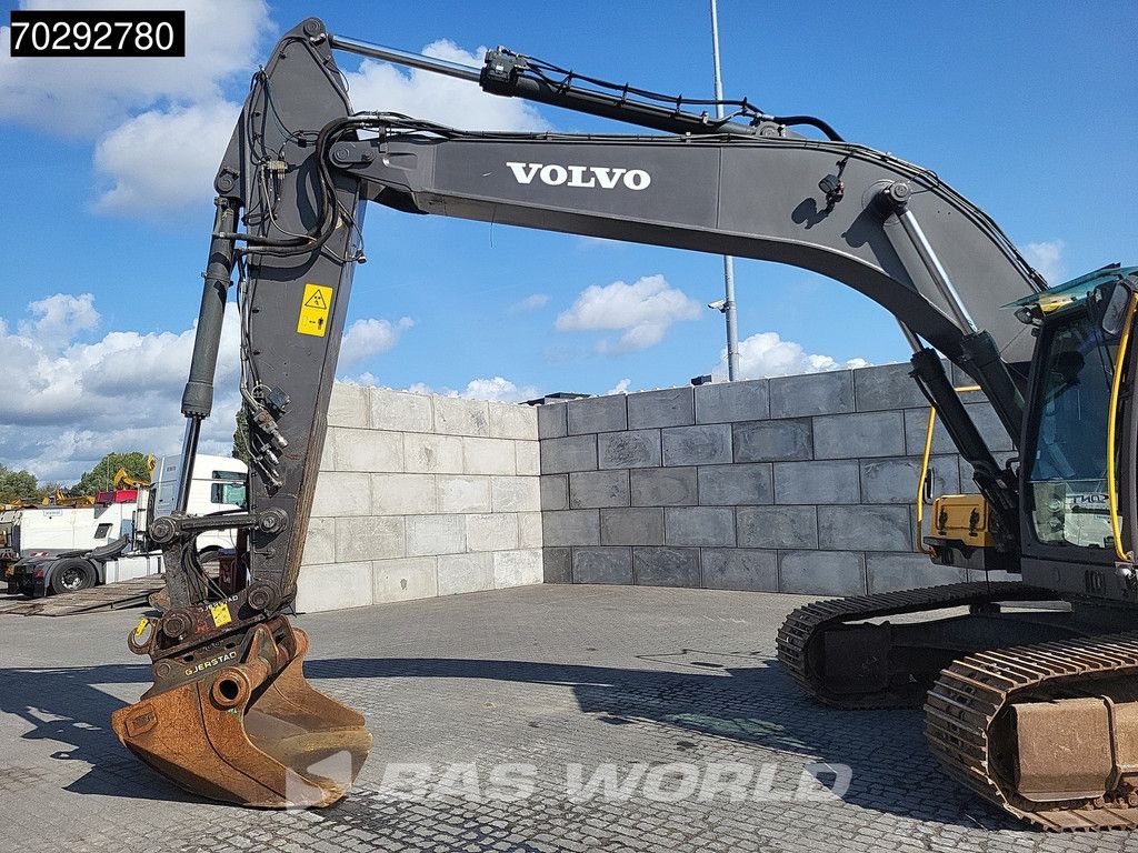 Volvo EC250 D L