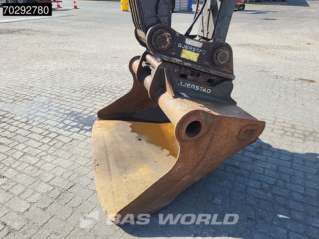 Volvo EC250 D L