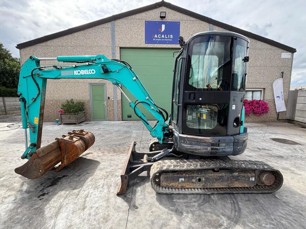 Kobelco SK35SR-5