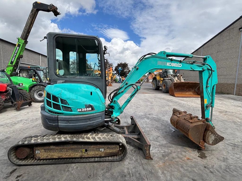 Kobelco SK35SR-5