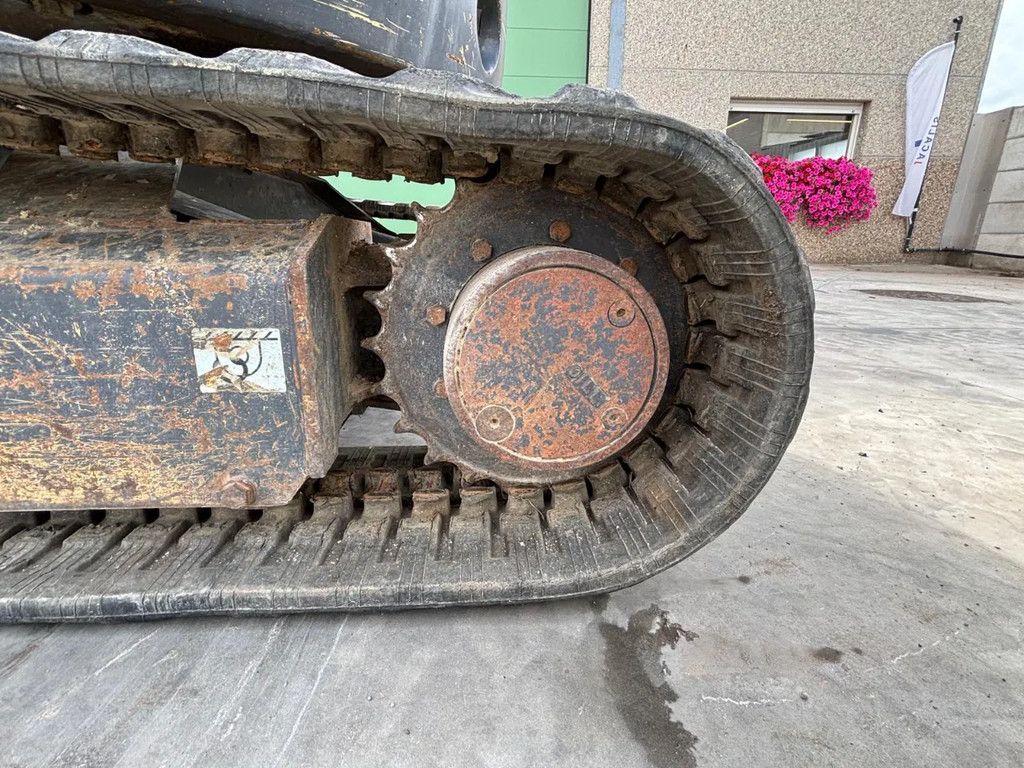 Kobelco SK35SR-5