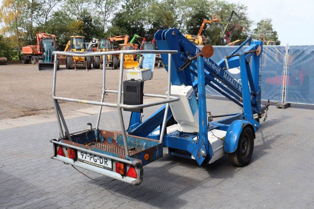 Trailer-mounted aerial platform Upright TL33 Electric 12.3m 1996