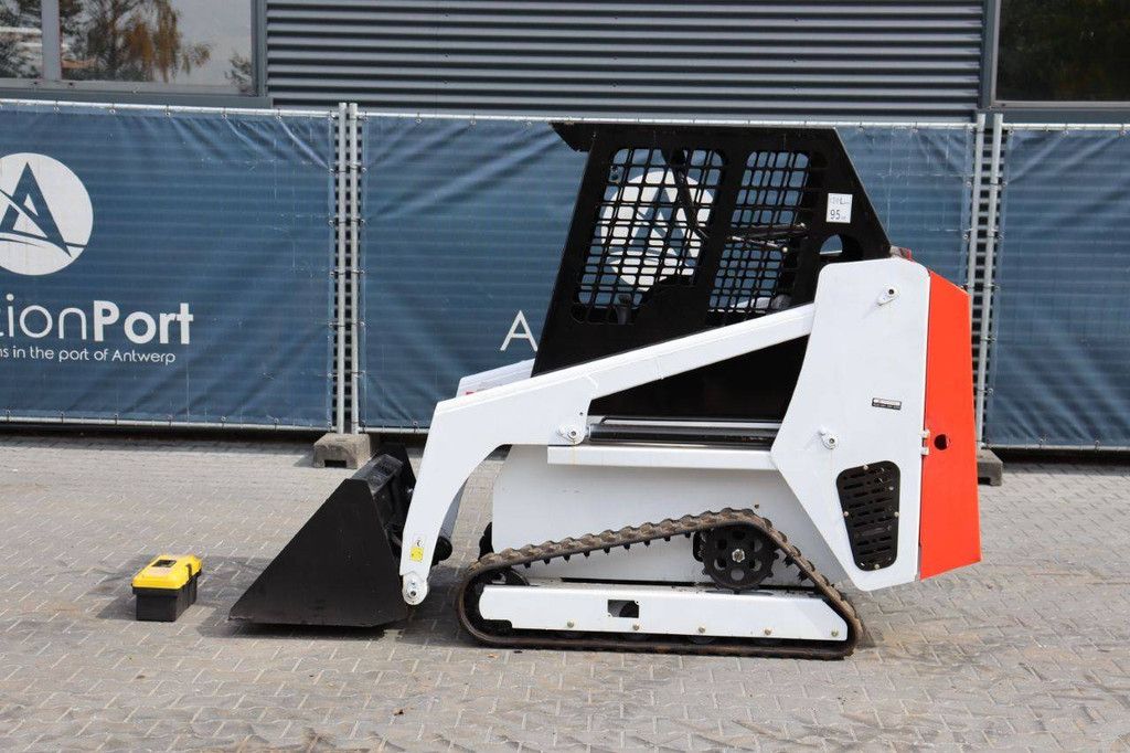Kompaktlader Newrick JC25 Diesel 17,8 kW 2025 Neu