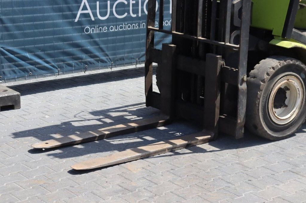 Heftruck Clark CGP25H Diesel 2100kg 4.8m