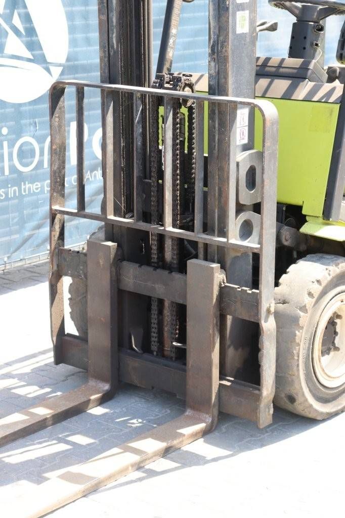Heftruck Clark CGP25H Diesel 2100kg 4.8m