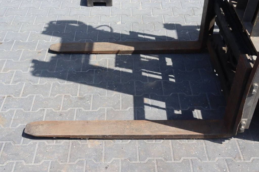 Gabelstapler Nissan CPQD25N Treibgas 2500kg 3,0m 2008