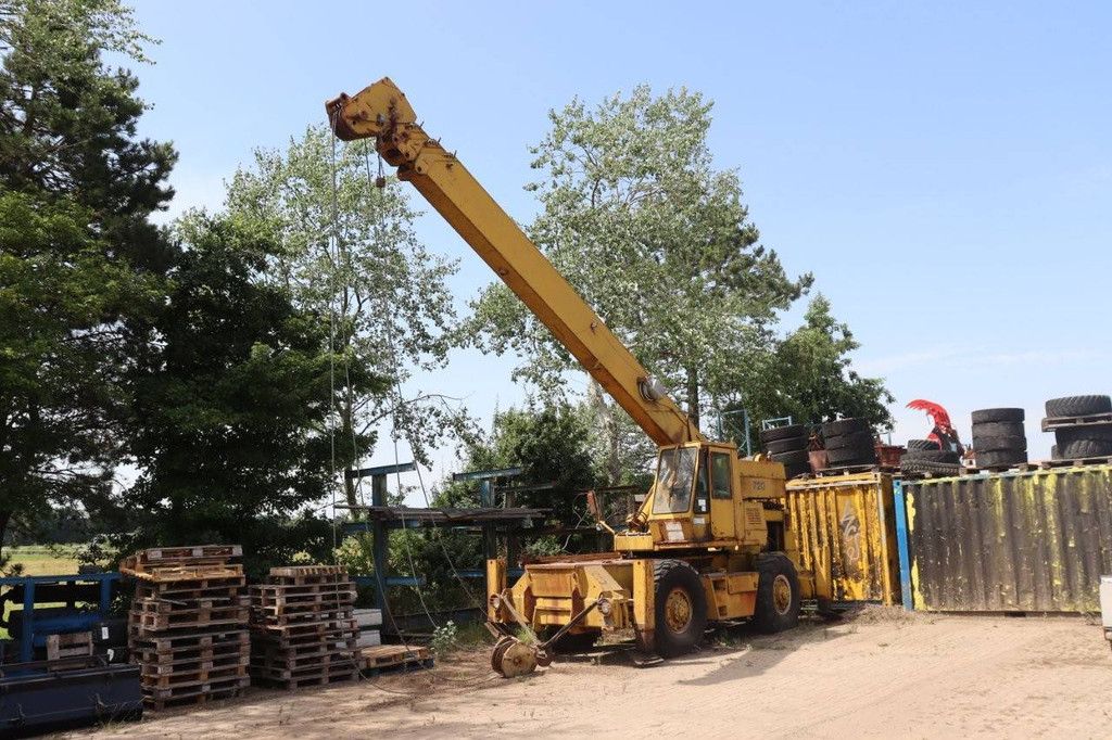 Austin-Western 601 AFRW Diesel Crane 20000kg 0.02m