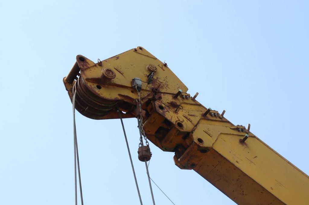 Austin-Western 601 AFRW Diesel Crane 20000kg 0.02m
