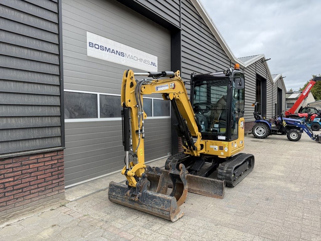 Caterpillar 302.7 minigraver LUXE met airco